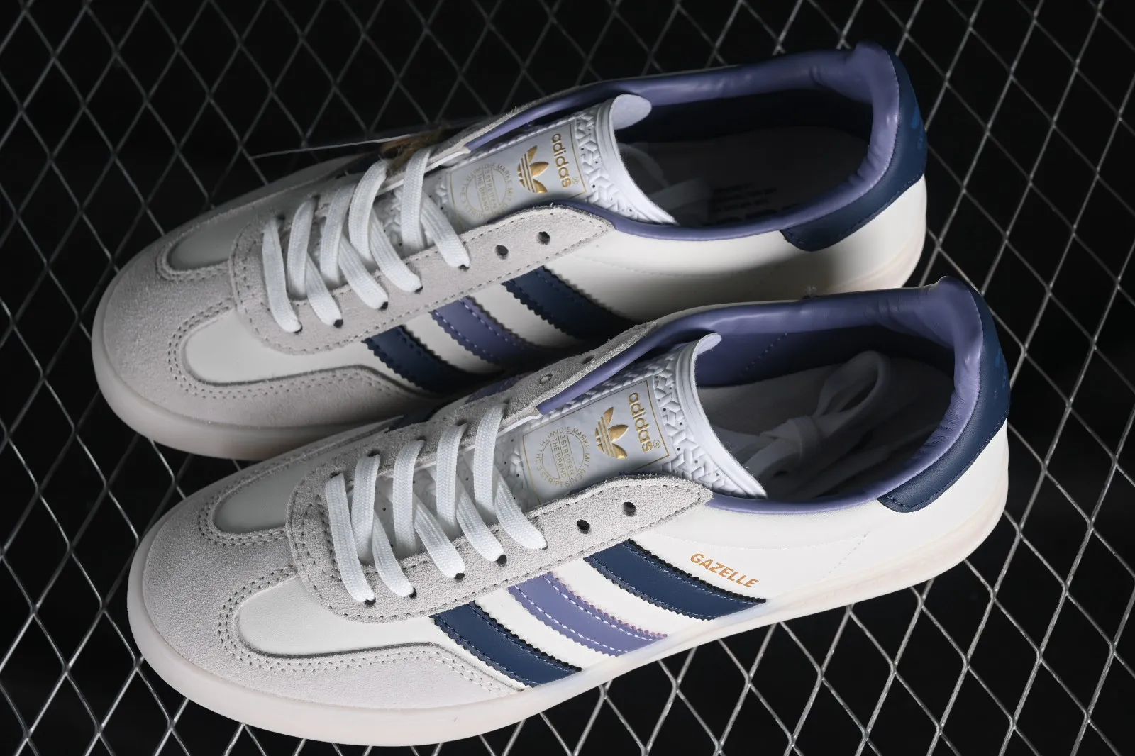 Adidas Gazelle Indoor Chalk White Preloved Blue IG1643