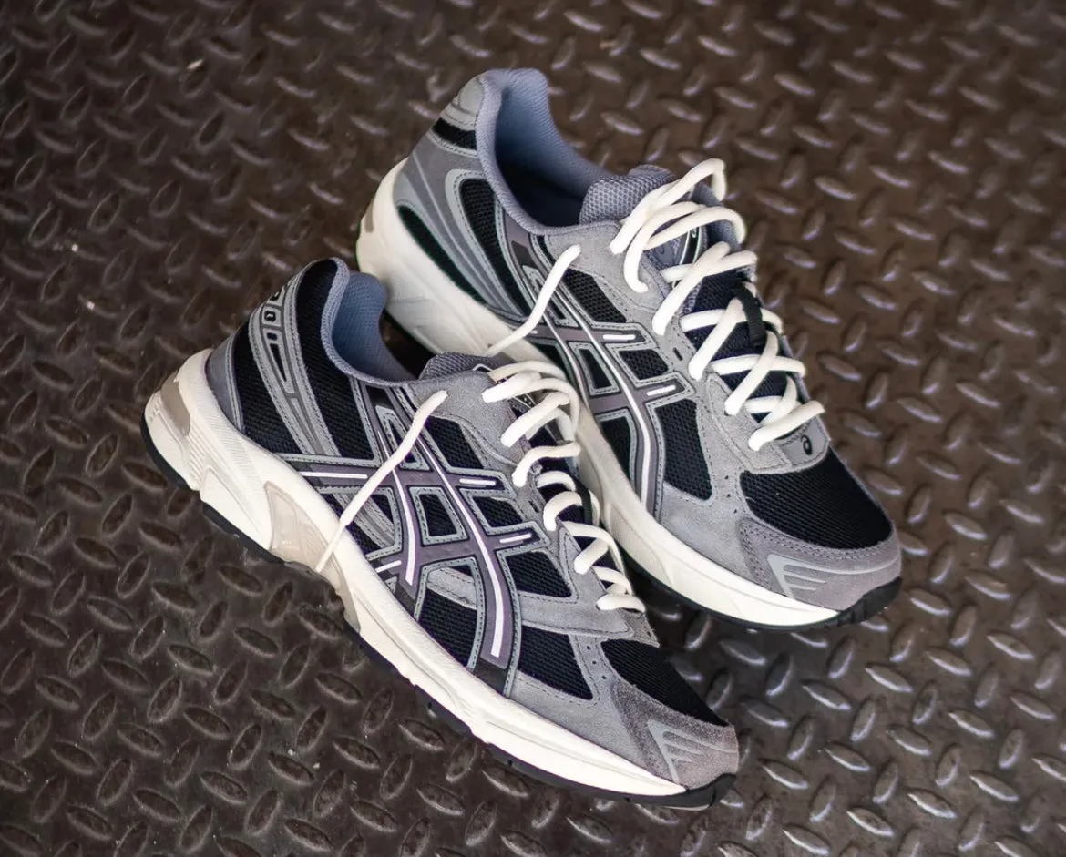 ASICS GEL RUNNERS GREY BLACK WHITE