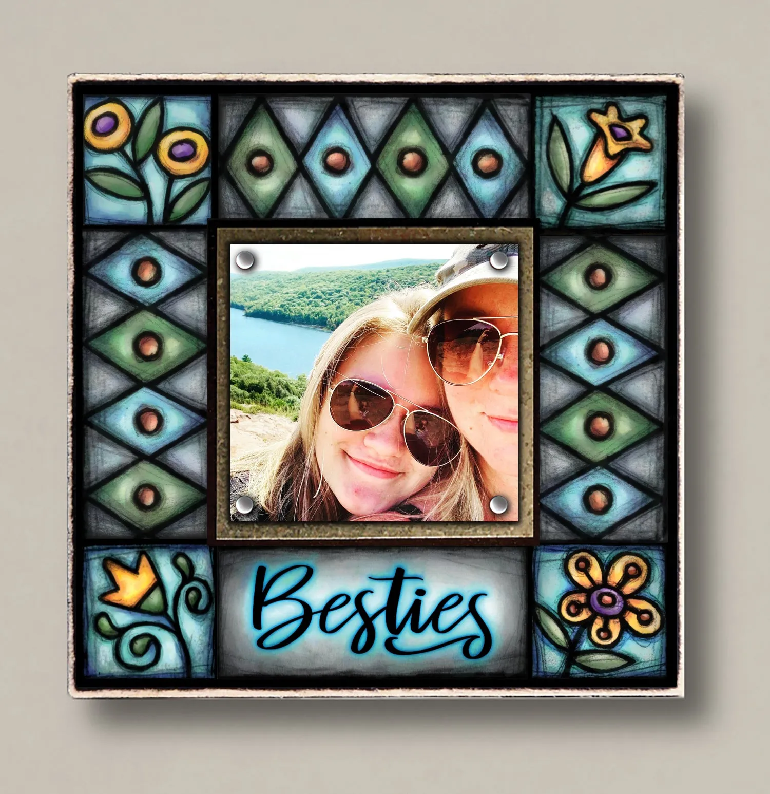 Besties Small Frame