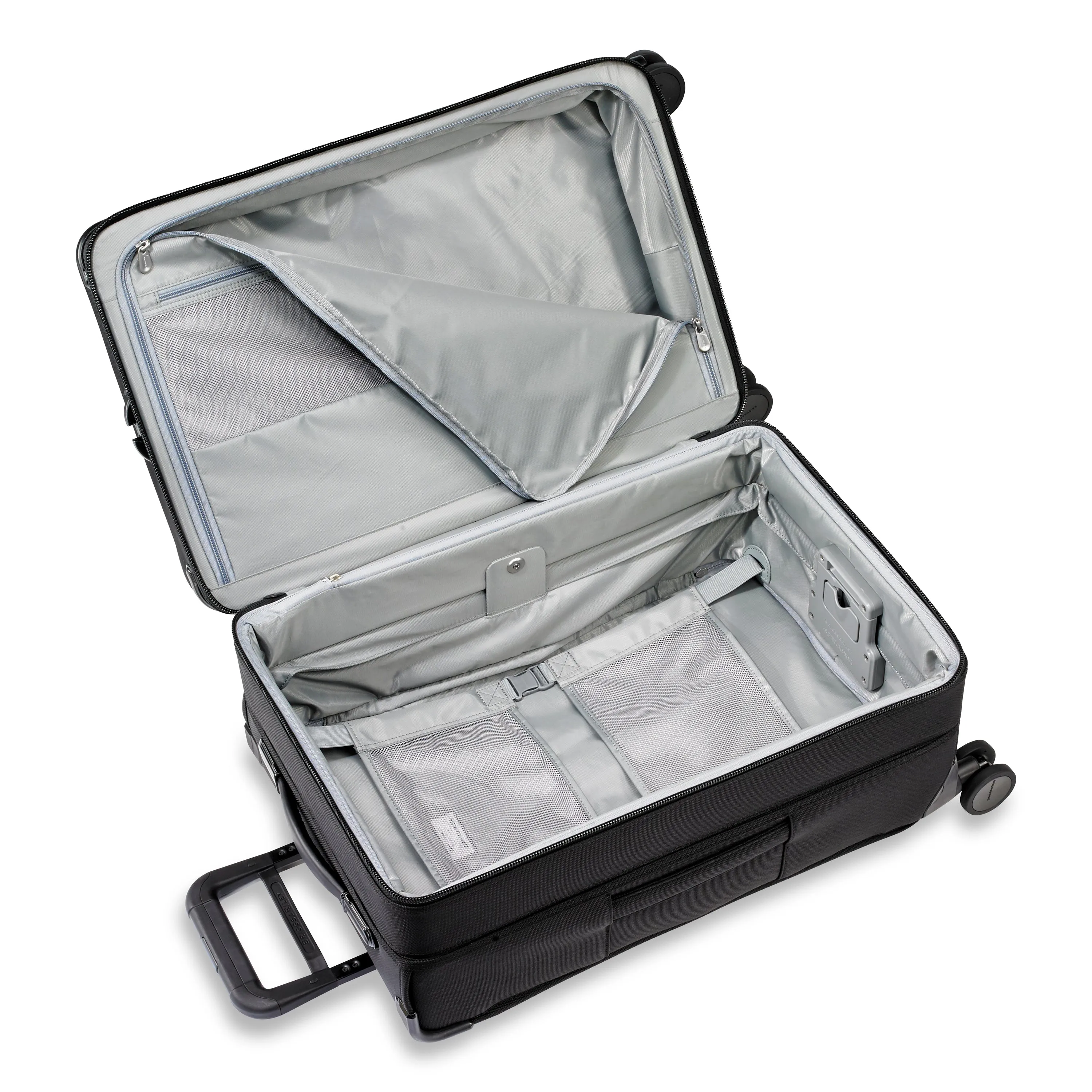 Briggs & Riley Baseline Medium Expandable Trunk Spinner