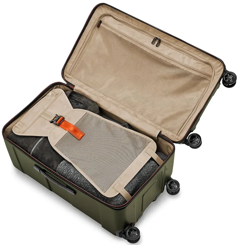 Briggs & Riley Torq Medium Trunk Spinner 