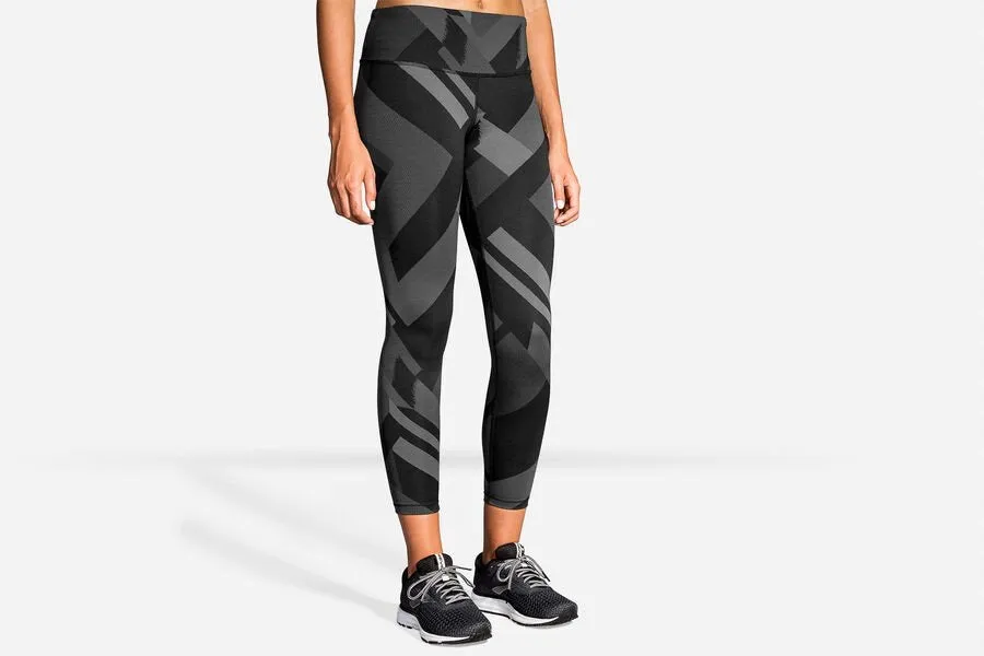 Brooks Formation Crop - Asphalt Eclipse Jacquard