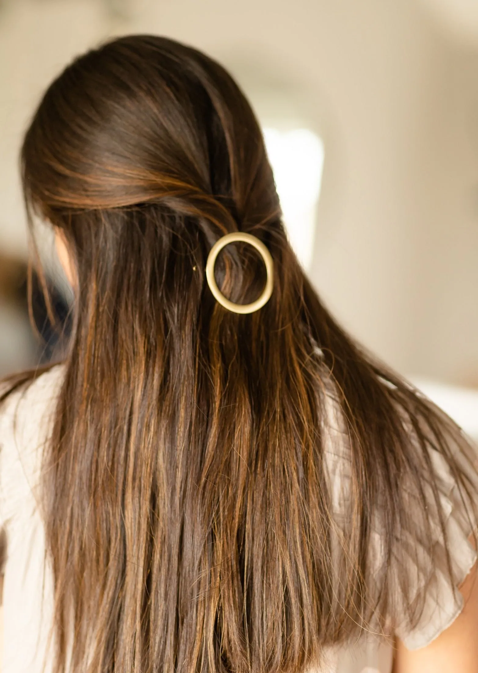 Brushed Gold Flat Circle Hair Pin