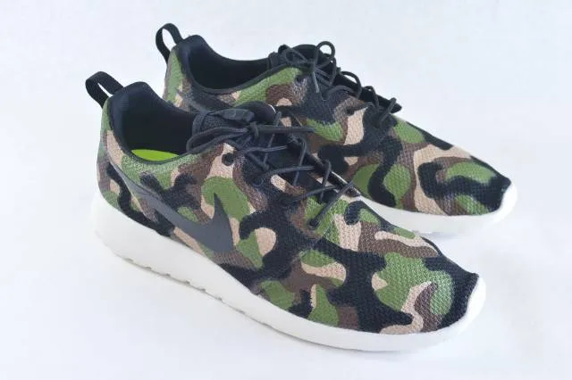 Camo nike roshe one - custom hand painted sneakers