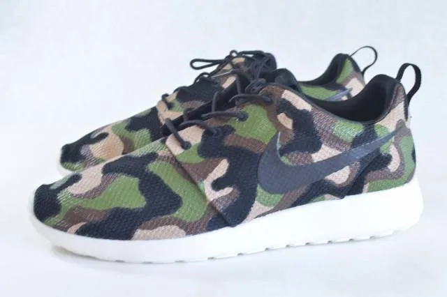 Camo nike roshe one - custom hand painted sneakers