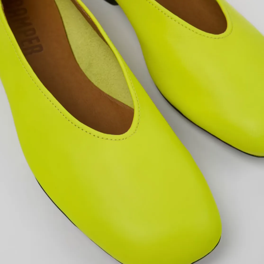 CAMPER CASI MYRA FLAT LIME