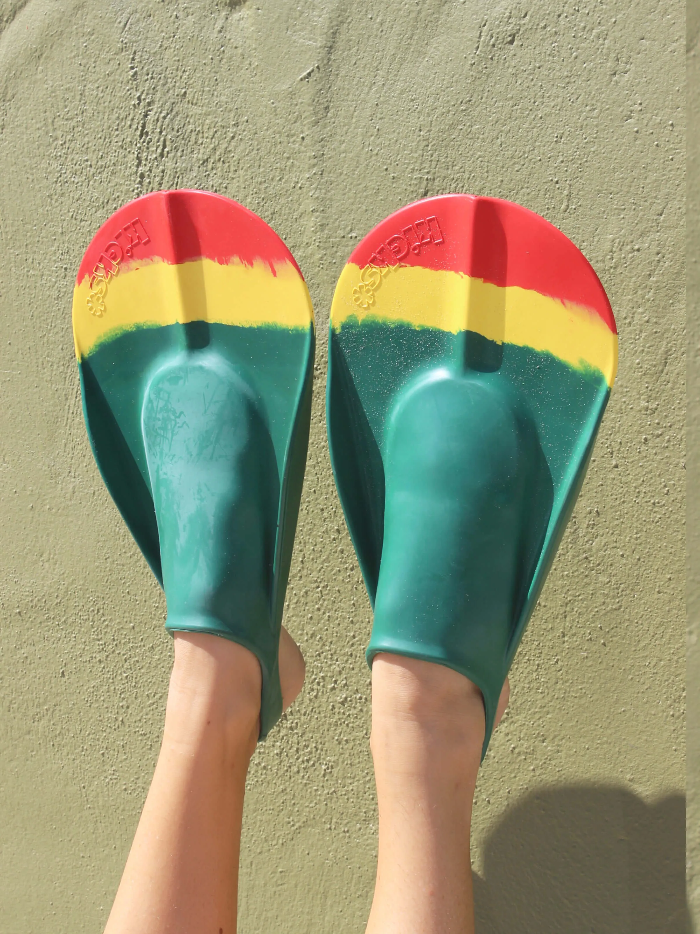 Da Fin Kicks - Rasta