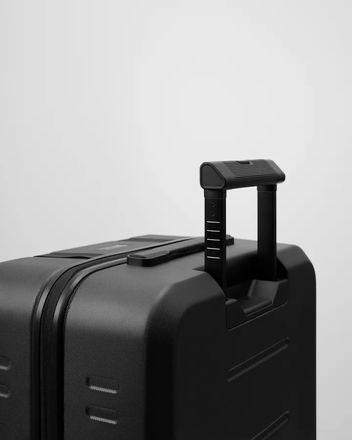 DB Journey - The Ramverk Check-in Luggage Medium - Black Out