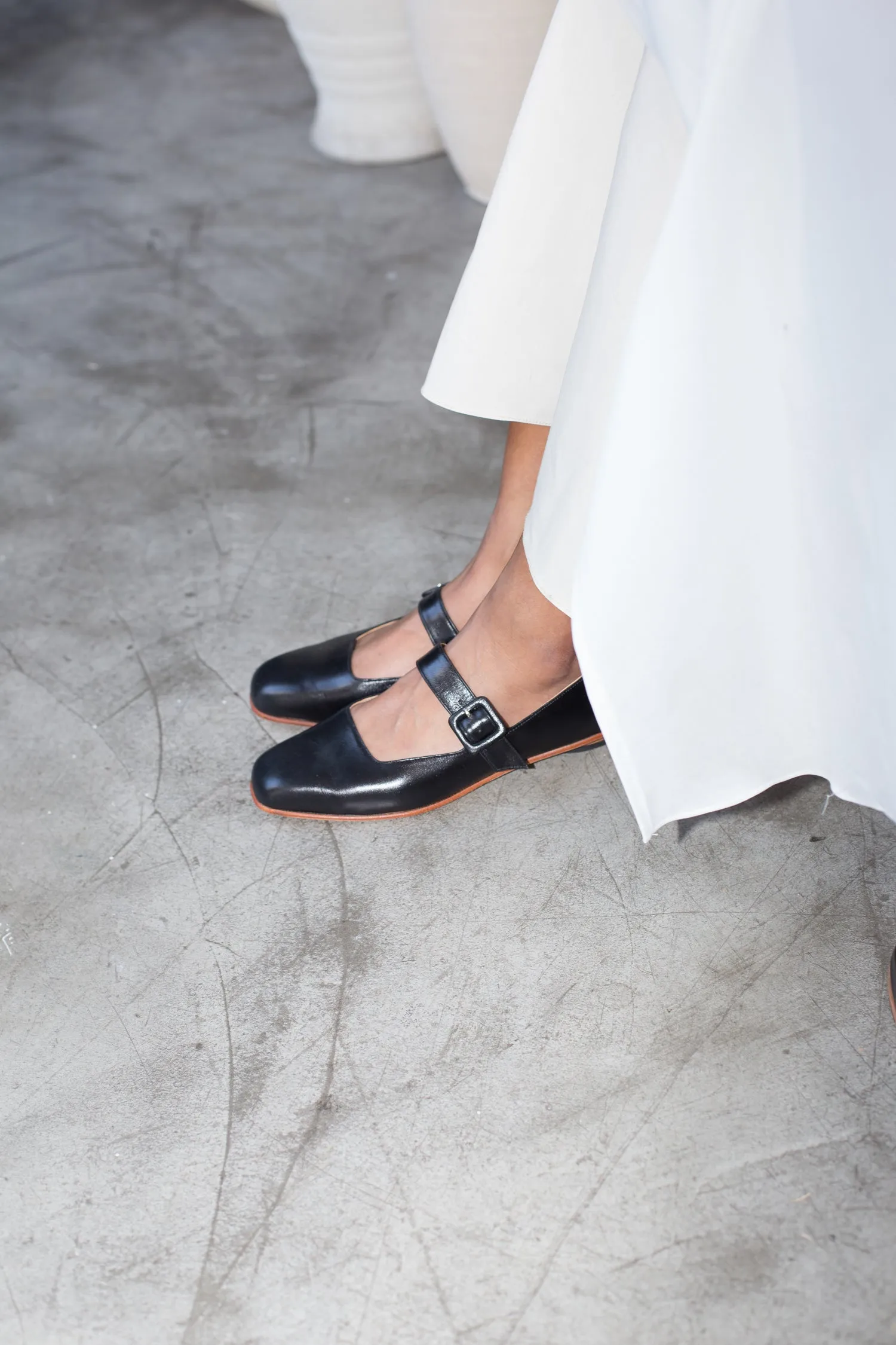 Eugenia Flat in Black