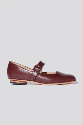 Eugenia Flat in Hazelnut