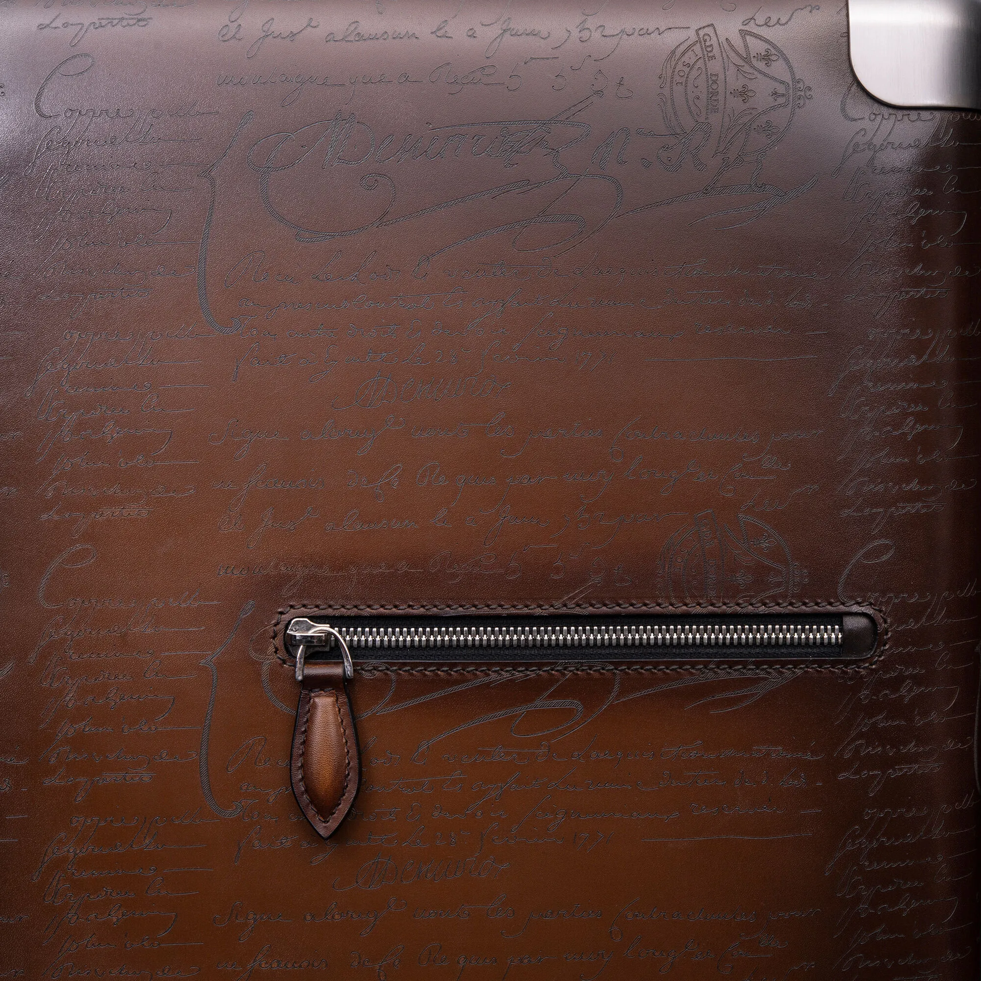 Formula 1005 Scritto Leather Rolling Suitcase