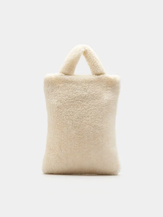 Fur bag