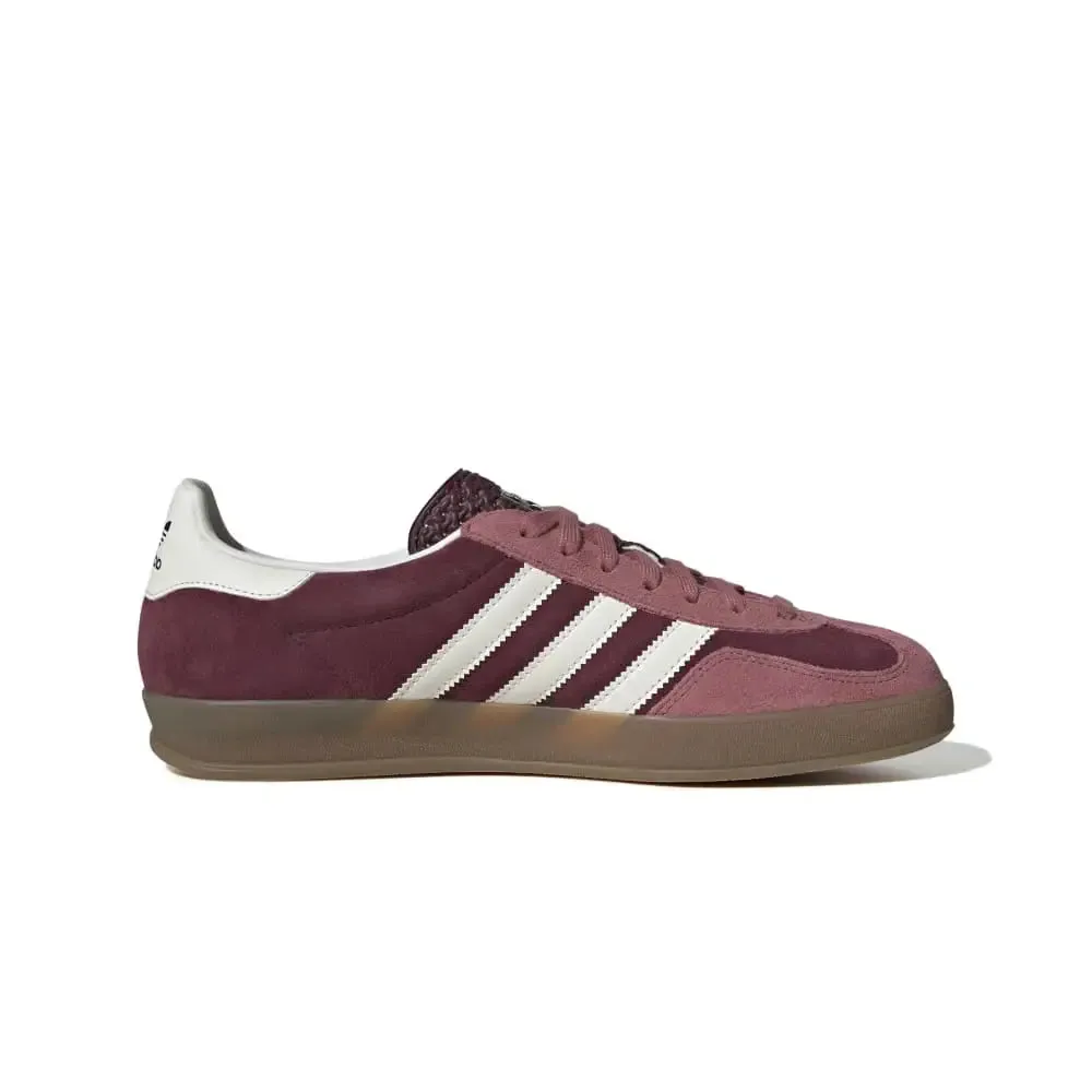 Gazelle Indoor Maroon Preloved Cremisi