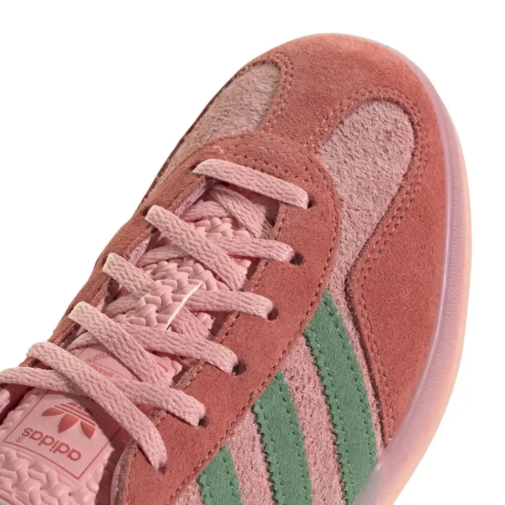 Gazelle Indoor Semi Pink Green