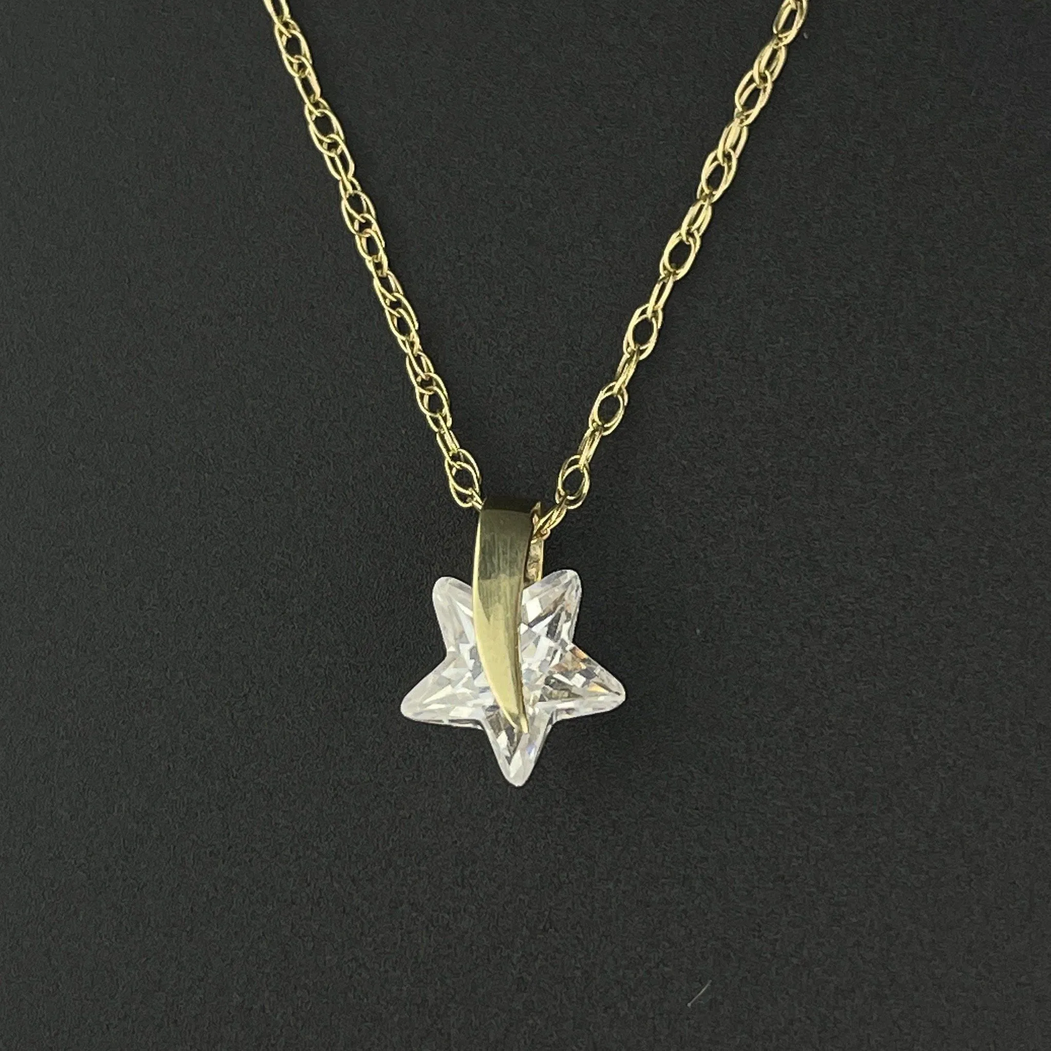 Gold Crystal Star Pendant Necklace