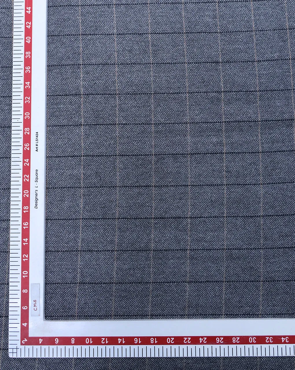 Herringbone CHECKS WOOLEN TWEED FABRIC (WIDTH 54 INCHES)