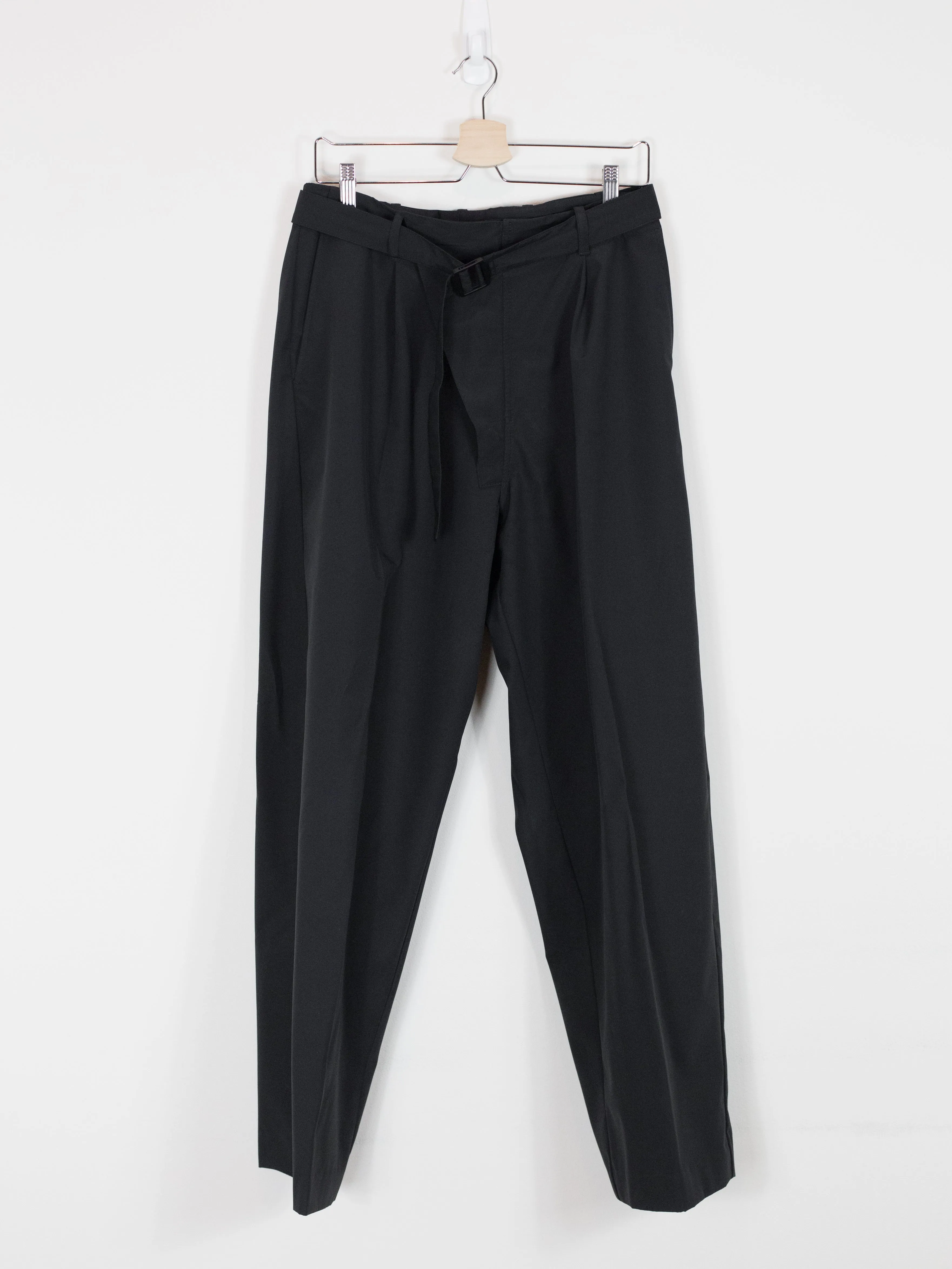 Mackintosh 0001 AW17 Pleated Wide-Leg Shell Trousers