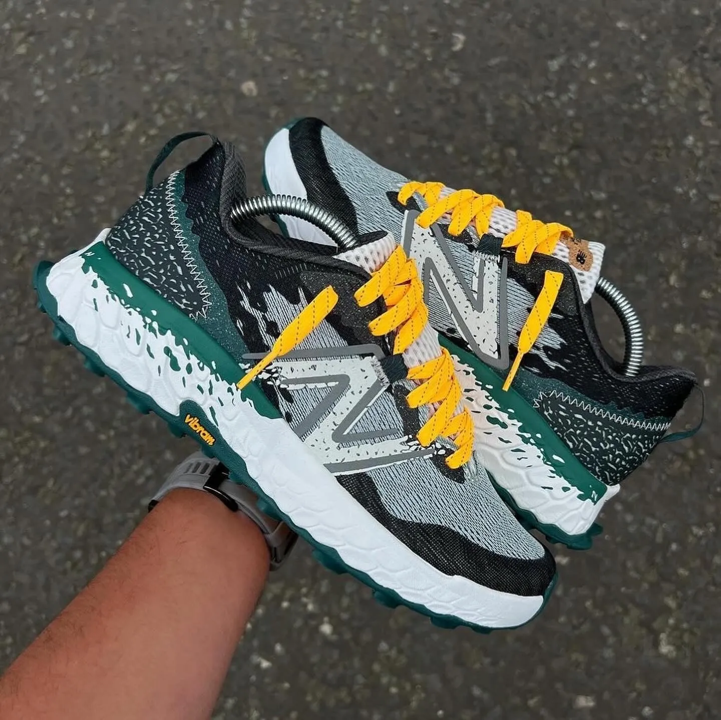 NEW BALANCE RUNNERS GREEN YELLOW