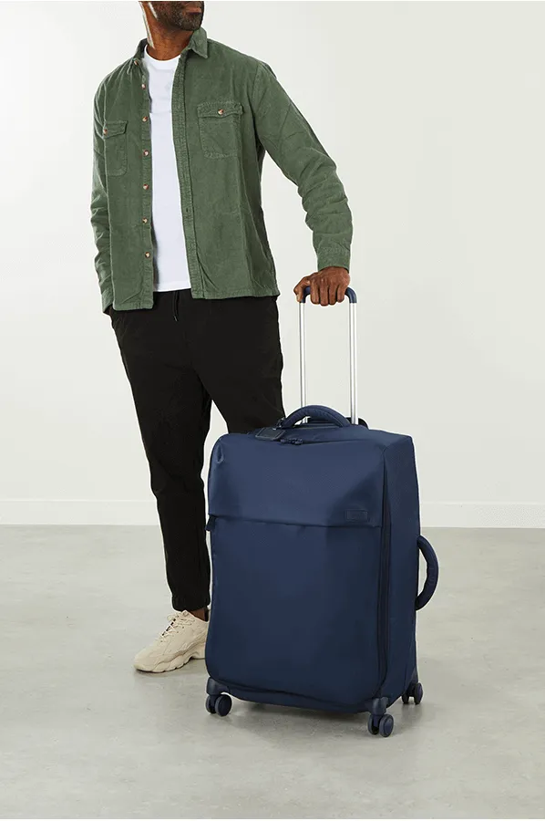 Plume Medium trip suitcase