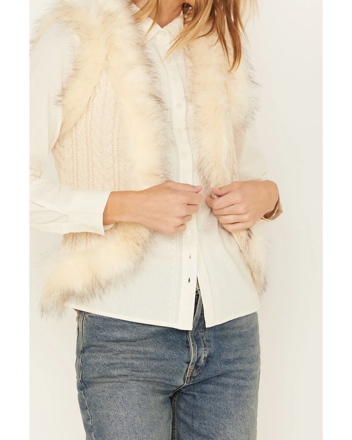 Product Name:  Shyanne Women's Fur Trim Knit Vest