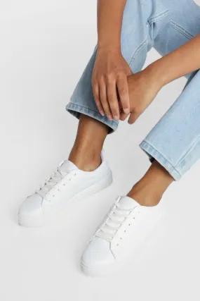 Quilted Basic Flat Sneakers