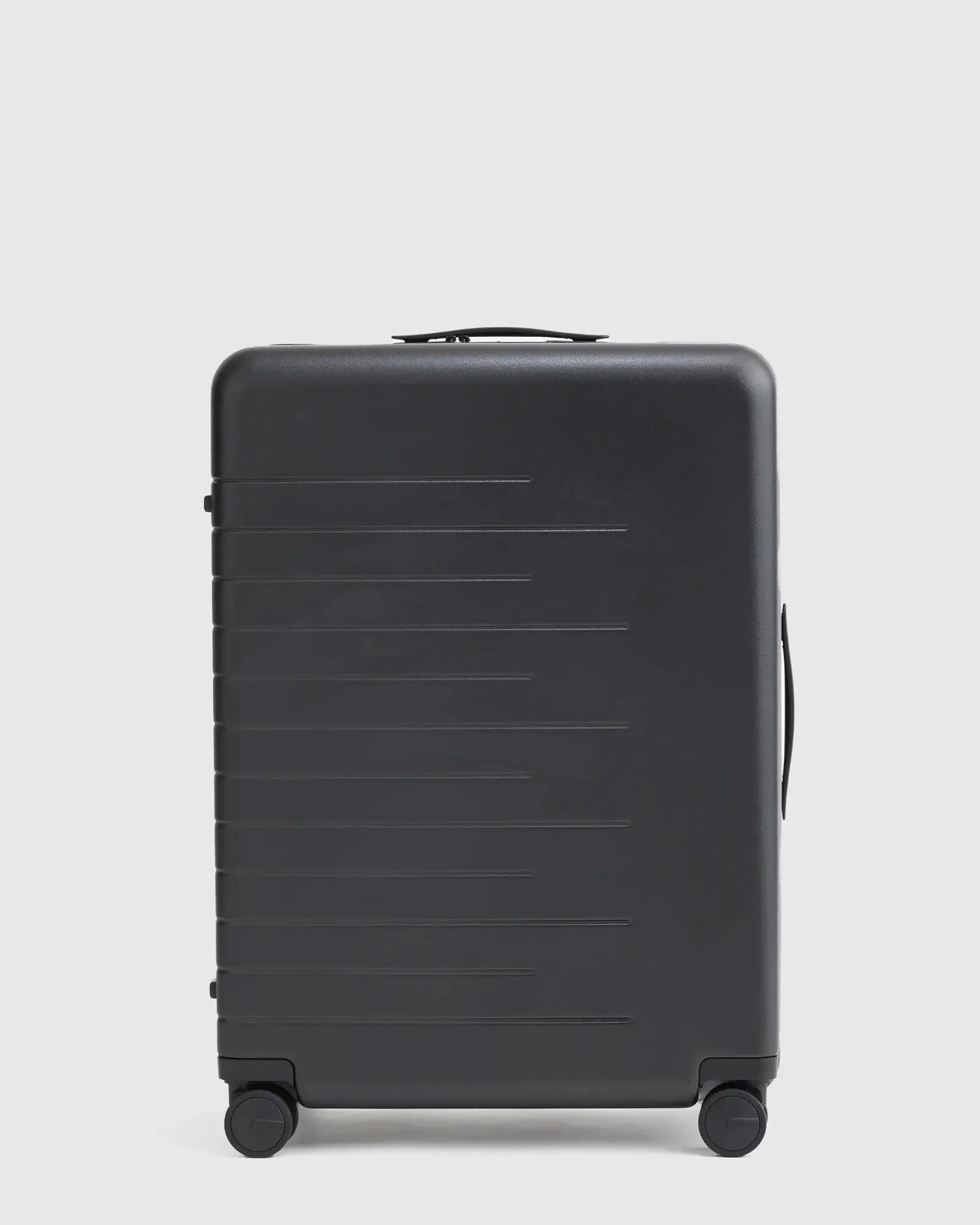 Quince Check-In 24 Hard Shell Suitcase