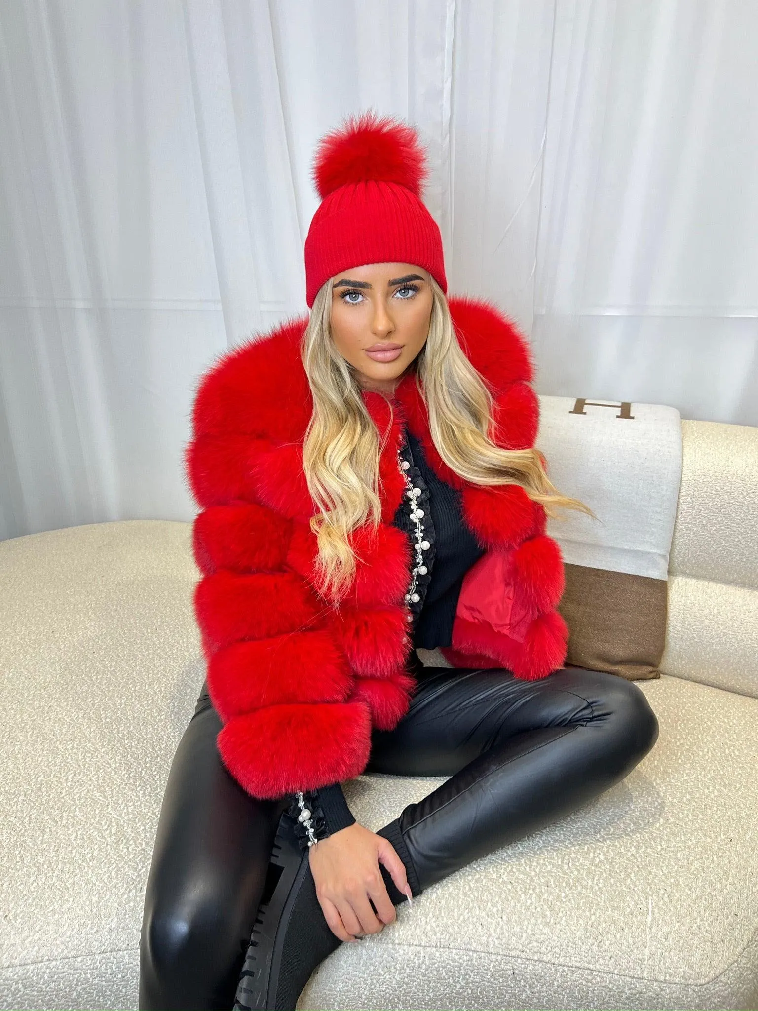 Red Luxury Fur Bobble Hat