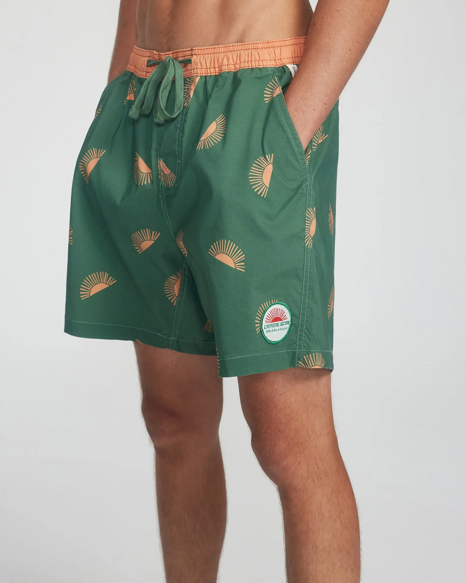 Rising Sun Trunk - Green