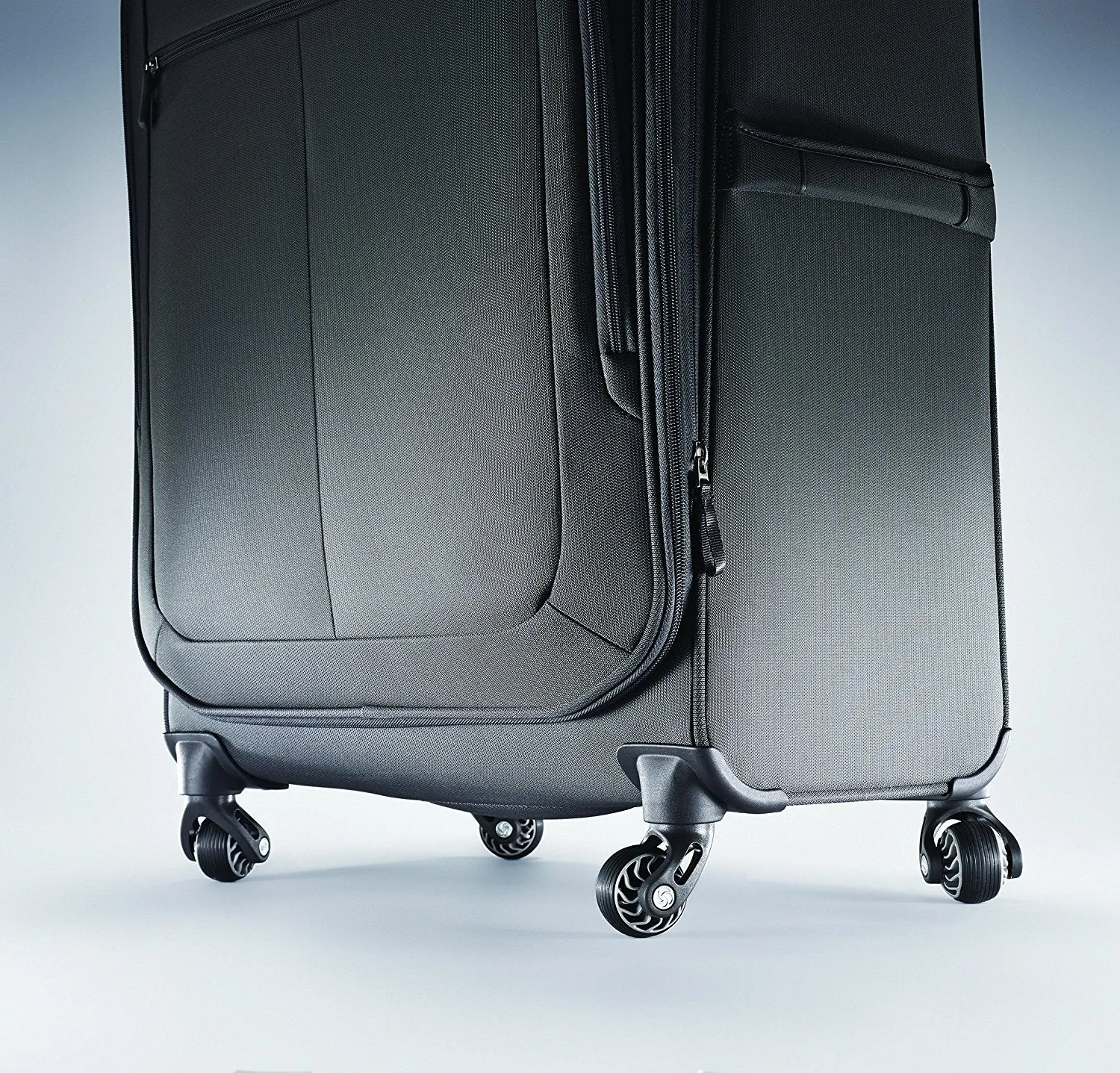 Samsonite Mightlight Spinner 25