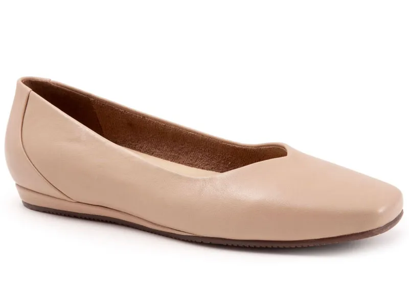 Softwalk Vellore - Women's Flat Nude (146)