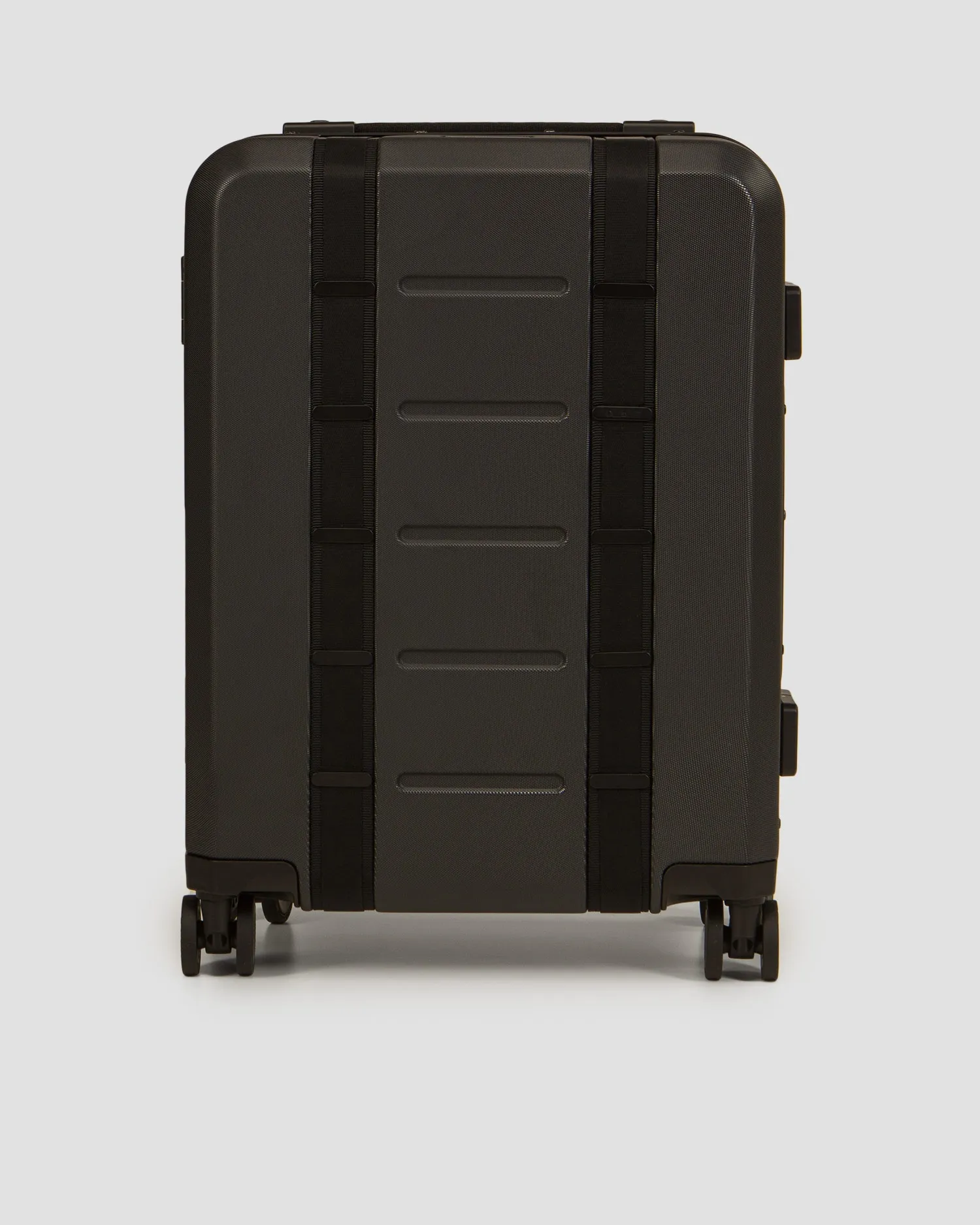 Suitcase on wheels Db Ramverk Pro Carry-on 3000232004901-blackout