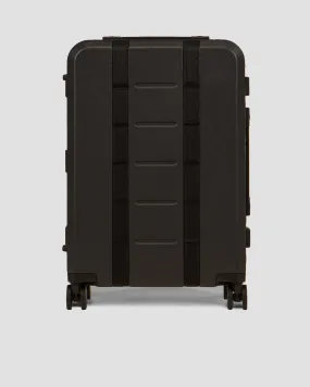 Suitcase on wheels Db Ramverk Pro Check-in Luggage Medium 67L 3000233004901-blackout