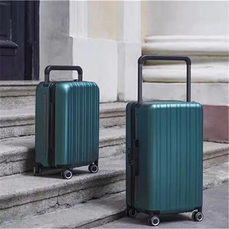 Unisex 20 and 24 Inch Zipper Luggage Trolley Wheel Travel Suitcase