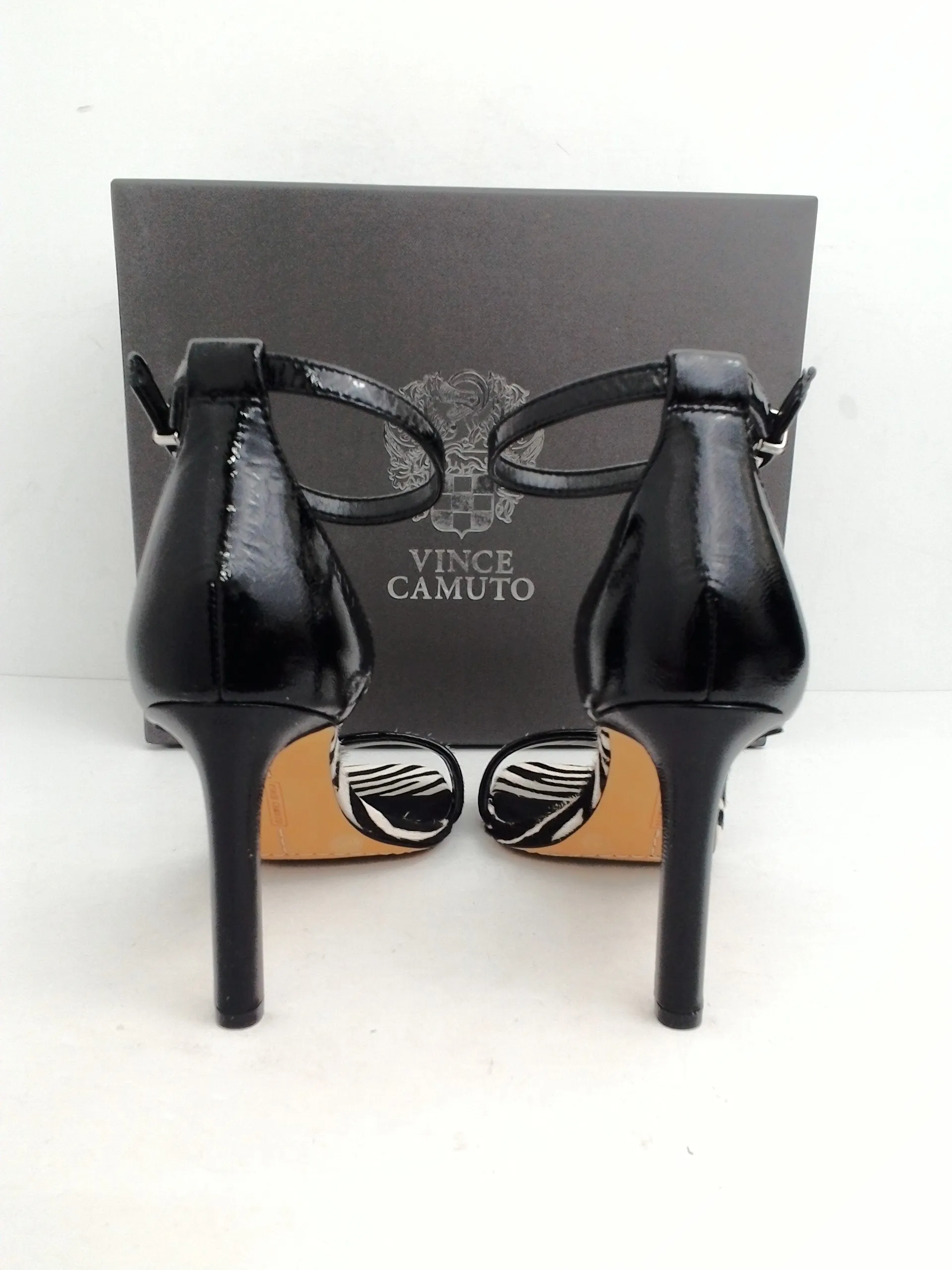 Vince Camuto Women's Lauralie Fur Black/White Heeled Sandal Size 5.5 M