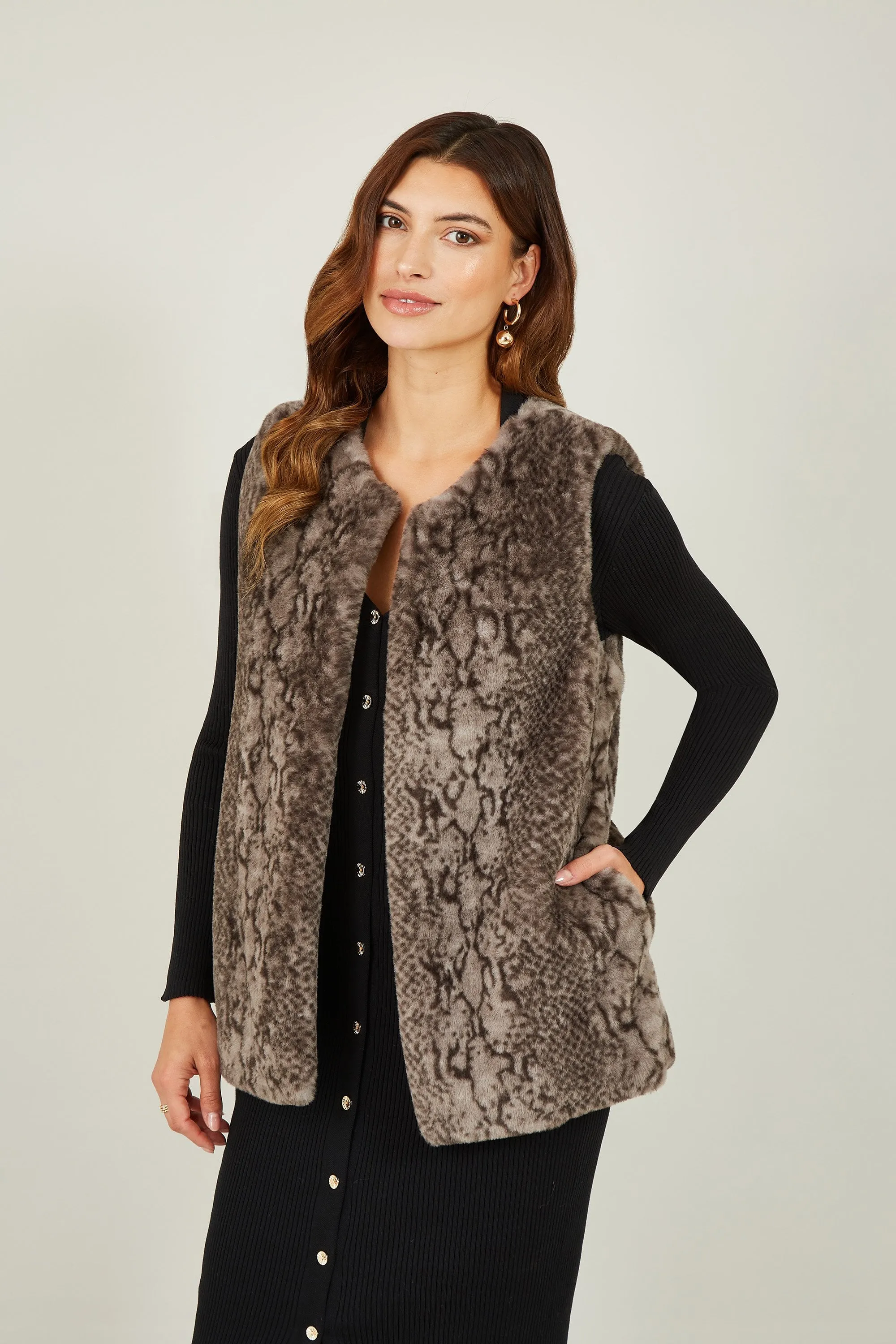 Yumi Grey Snake Print Faux Fur Gilet